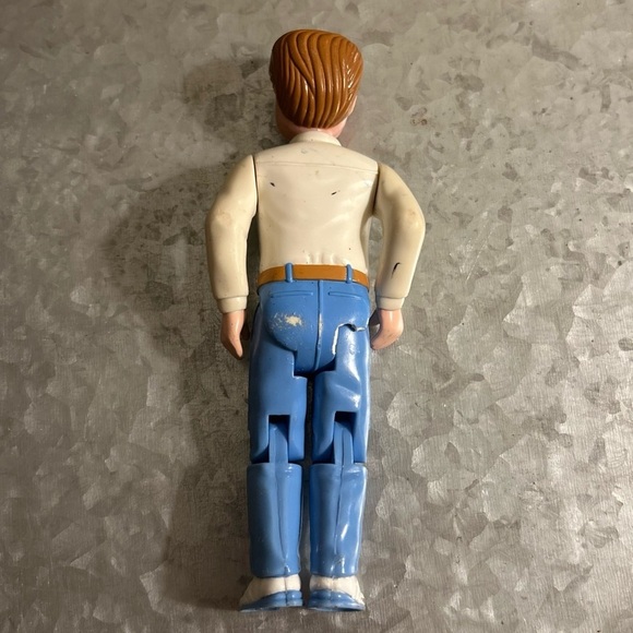 Vintage Fisher-Price Loving Family Dad 1993 Action Figure with Blue Pants - Picture 2 of 5